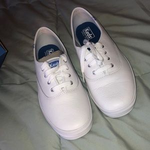Keds real leather white shoes